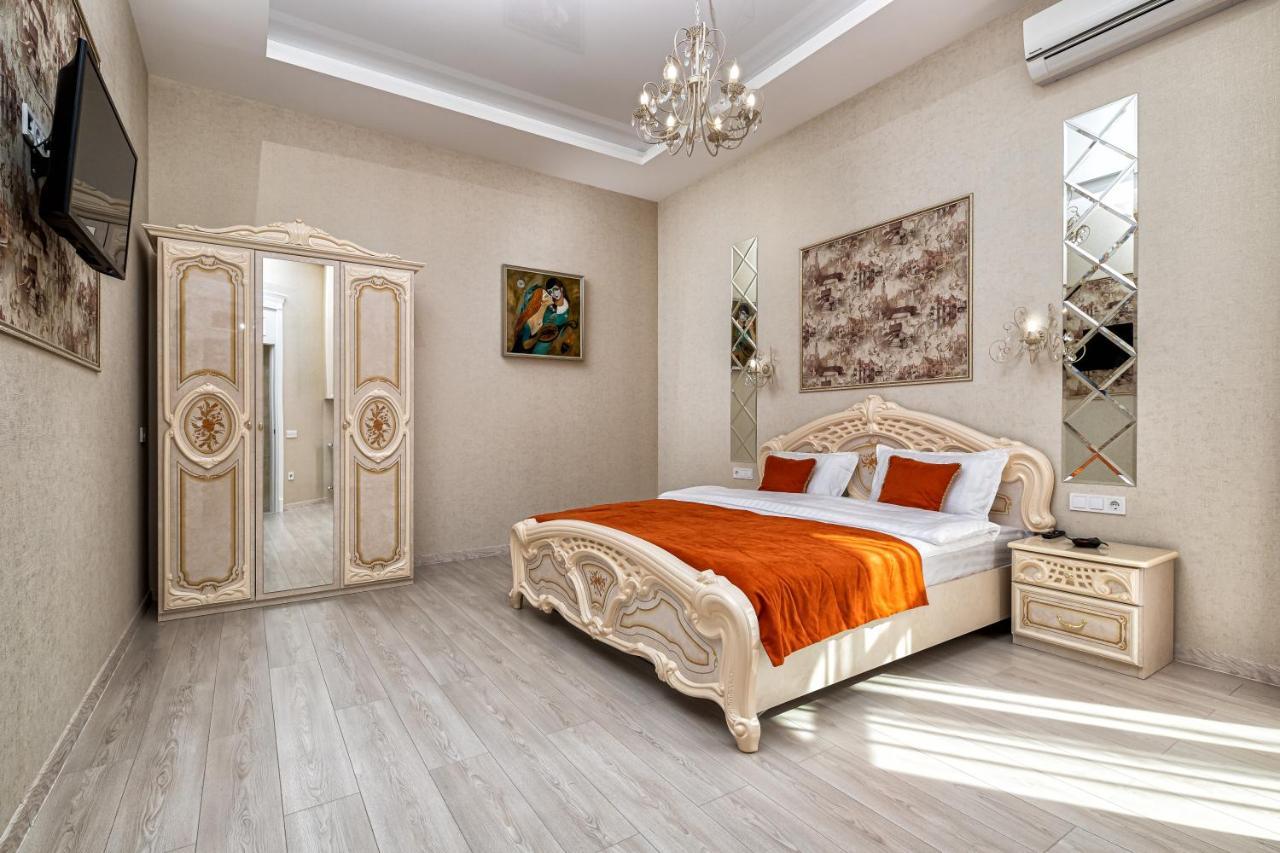 2 Bedroom Apartment Tykha Street City Center With Parking Place إلفيف المظهر الخارجي الصورة